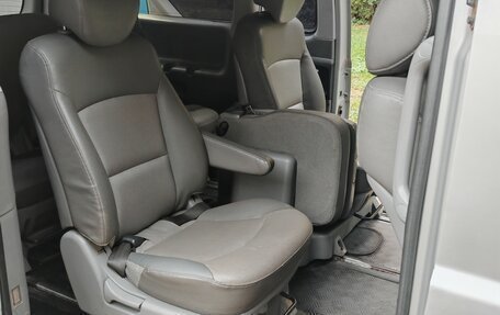 Hyundai Grand Starex Grand Starex I рестайлинг 2, 2008 год, 999 990 рублей, 23 фотография