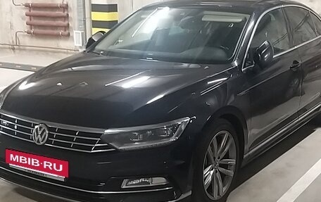 Volkswagen Passat B8 рестайлинг, 2016 год, 1 898 000 рублей, 5 фотография