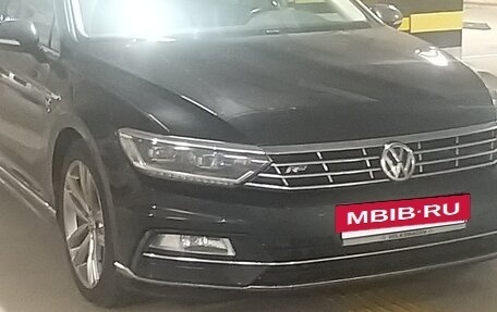 Volkswagen Passat B8 рестайлинг, 2016 год, 1 898 000 рублей, 11 фотография