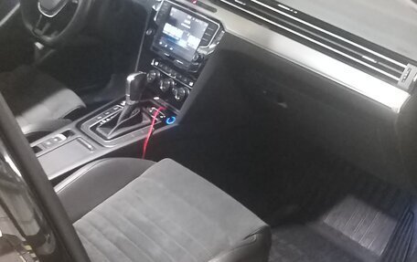 Volkswagen Passat B8 рестайлинг, 2016 год, 1 898 000 рублей, 18 фотография