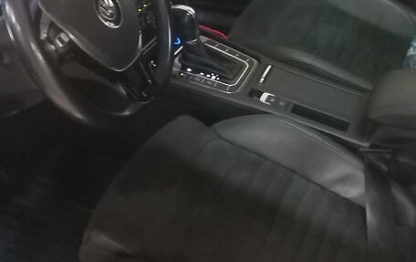 Volkswagen Passat B8 рестайлинг, 2016 год, 1 898 000 рублей, 22 фотография