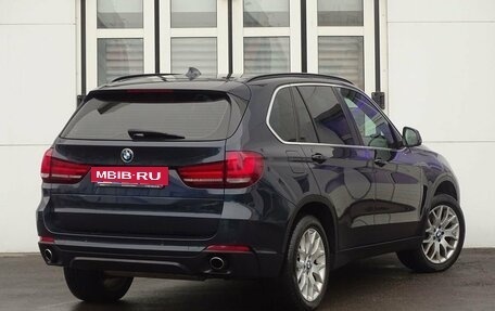 BMW X5, 2018 год, 3 190 000 рублей, 2 фотография