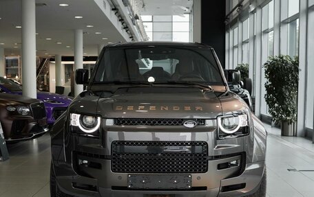 Land Rover Defender II, 2025 год, 26 900 000 рублей, 2 фотография