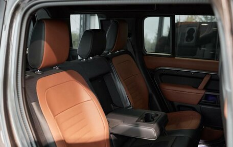 Land Rover Defender II, 2025 год, 26 900 000 рублей, 14 фотография