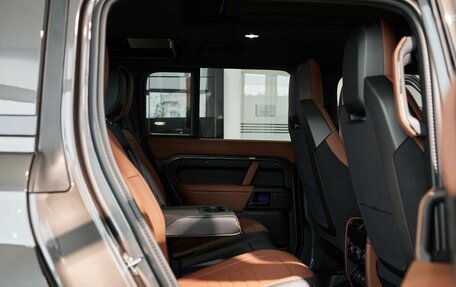 Land Rover Defender II, 2025 год, 26 900 000 рублей, 12 фотография