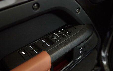 Land Rover Defender II, 2025 год, 26 900 000 рублей, 28 фотография