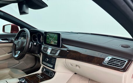 Mercedes-Benz CLS, 2016 год, 3 090 000 рублей, 14 фотография