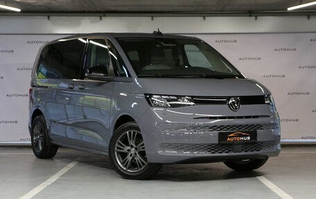 Volkswagen Multivan, 2022 год, 4 500 000 рублей, 1 фотография