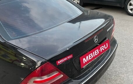 Mercedes-Benz C-Класс, 2004 год, 650 000 рублей, 2 фотография