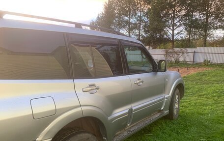 Mitsubishi Pajero III рестайлинг, 2003 год, 1 050 000 рублей, 16 фотография