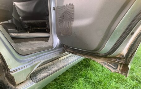 Mitsubishi Pajero III рестайлинг, 2003 год, 1 050 000 рублей, 25 фотография