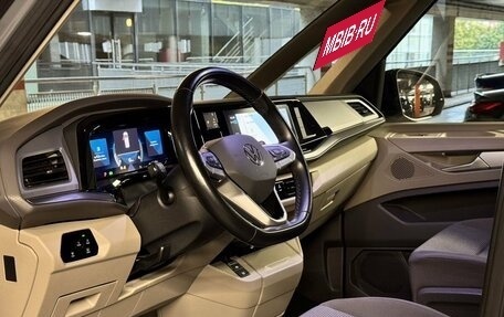 Volkswagen Multivan, 2022 год, 4 500 000 рублей, 12 фотография