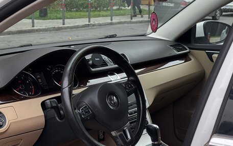 Volkswagen Passat B7, 2011 год, 1 000 000 рублей, 11 фотография