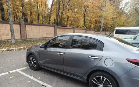 KIA Rio IV, 2020 год, 1 780 000 рублей, 5 фотография