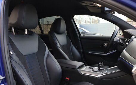 BMW 3 серия, 2021 год, 3 980 000 рублей, 14 фотография