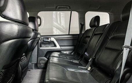 Toyota Land Cruiser 200, 2013 год, 2 997 000 рублей, 10 фотография