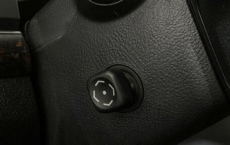 Toyota Land Cruiser 200, 2013 год, 2 997 000 рублей, 19 фотография
