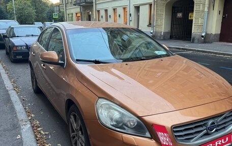 Volvo S60 III, 2012 год, 700 000 рублей, 3 фотография