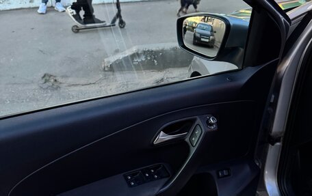 Volkswagen Polo VI (EU Market), 2017 год, 1 280 000 рублей, 14 фотография