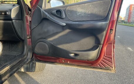 Chevrolet Niva I рестайлинг, 2003 год, 370 000 рублей, 8 фотография