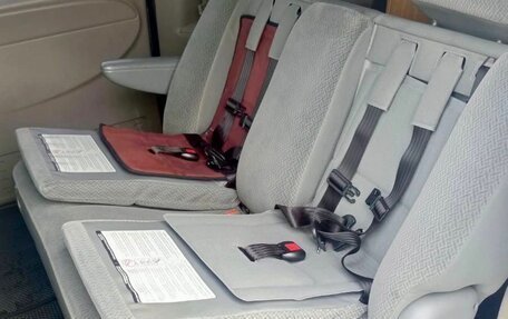Chrysler Voyager IV, 2001 год, 410 000 рублей, 17 фотография