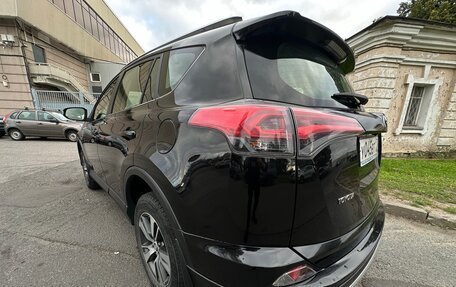 Toyota RAV4, 2015 год, 2 100 000 рублей, 3 фотография