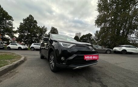 Toyota RAV4, 2015 год, 2 100 000 рублей, 13 фотография