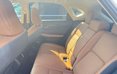 Lexus NX I, 2021 год, 2 780 000 рублей, 11 фотография