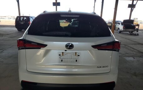 Lexus NX I, 2021 год, 2 780 000 рублей, 5 фотография