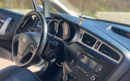 KIA cee'd III, 2014 год, 990 000 рублей, 14 фотография