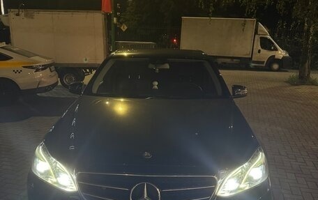 Mercedes-Benz E-Класс, 2013 год, 1 400 000 рублей, 9 фотография