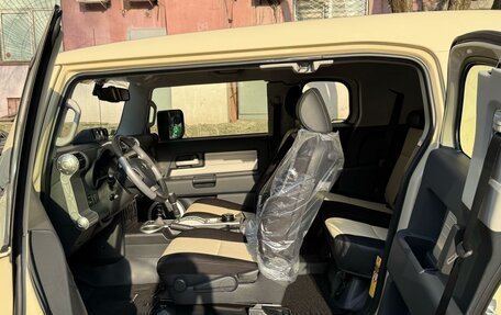 Toyota FJ Cruiser, 2022 год, 6 500 000 рублей, 9 фотография