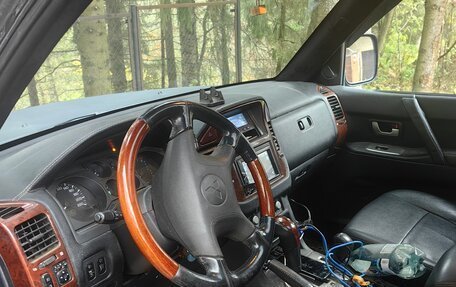Mitsubishi Pajero III рестайлинг, 2005 год, 1 150 000 рублей, 9 фотография