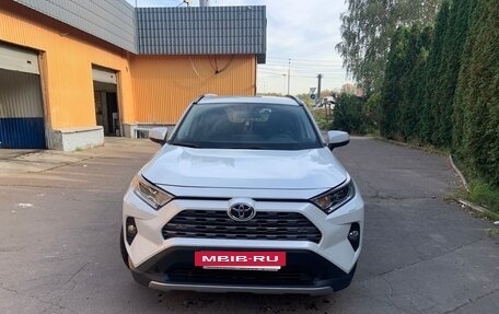 Toyota RAV4, 2022 год, 4 030 000 рублей, 7 фотография