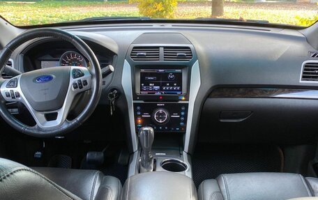 Ford Explorer VI, 2014 год, 2 500 000 рублей, 5 фотография