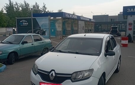 Renault Logan II, 2016 год, 410 000 рублей, 3 фотография