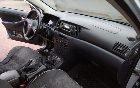 Toyota Corolla, 2006 год, 390 000 рублей, 14 фотография