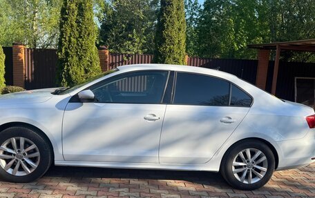 Volkswagen Jetta VI, 2017 год, 1 100 000 рублей, 3 фотография