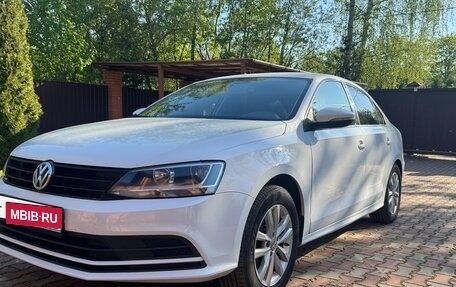 Volkswagen Jetta VI, 2017 год, 1 100 000 рублей, 1 фотография
