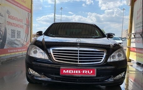 Mercedes-Benz S-Класс, 2007 год, 1 600 000 рублей, 1 фотография