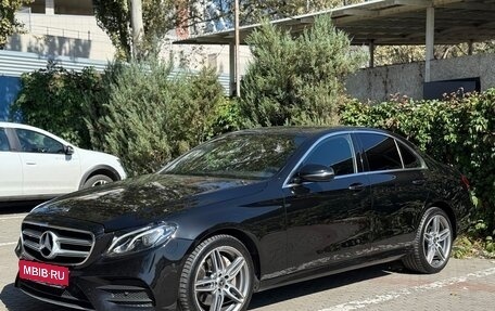 Mercedes-Benz E-Класс, 2019 год, 2 470 000 рублей, 2 фотография