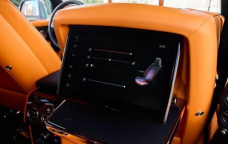 Rolls-Royce Cullinan, 2025 год, 83 475 000 рублей, 32 фотография
