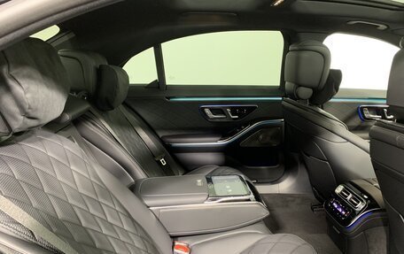 Mercedes-Benz S-Класс, 2024 год, 25 842 104 рублей, 31 фотография