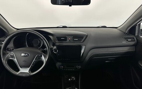 KIA Rio III рестайлинг, 2017 год, 960 000 рублей, 7 фотография