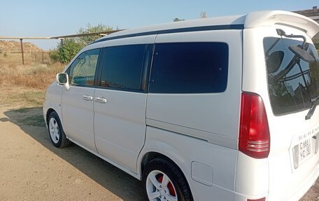 Nissan Serena II, 2001 год, 650 000 рублей, 4 фотография