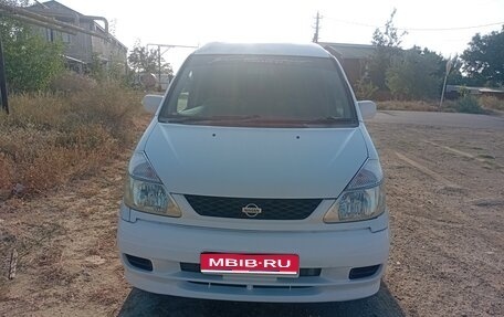 Nissan Serena II, 2001 год, 650 000 рублей, 1 фотография