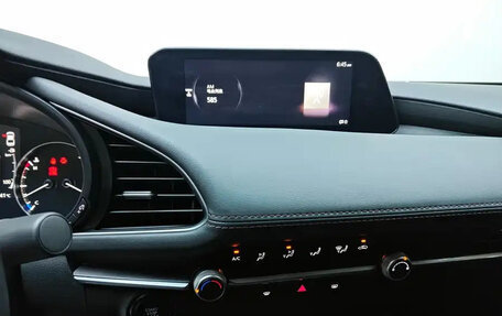 Mazda 3, 2022 год, 1 637 000 рублей, 13 фотография