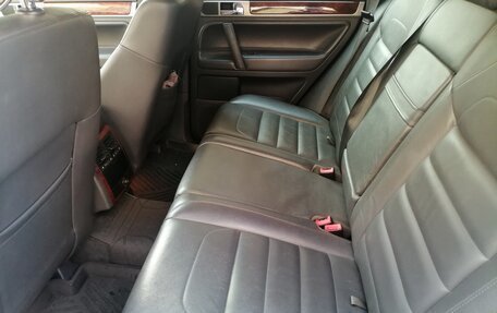 Volkswagen Touareg III, 2010 год, 2 250 000 рублей, 14 фотография