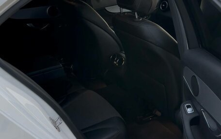 Mercedes-Benz C-Класс, 2015 год, 2 000 000 рублей, 11 фотография