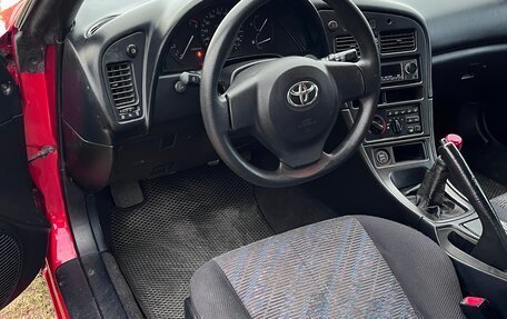 Toyota Celica VII рестайлинг, 1996 год, 750 000 рублей, 5 фотография